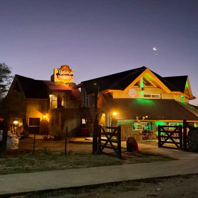 Troya Irish Pub