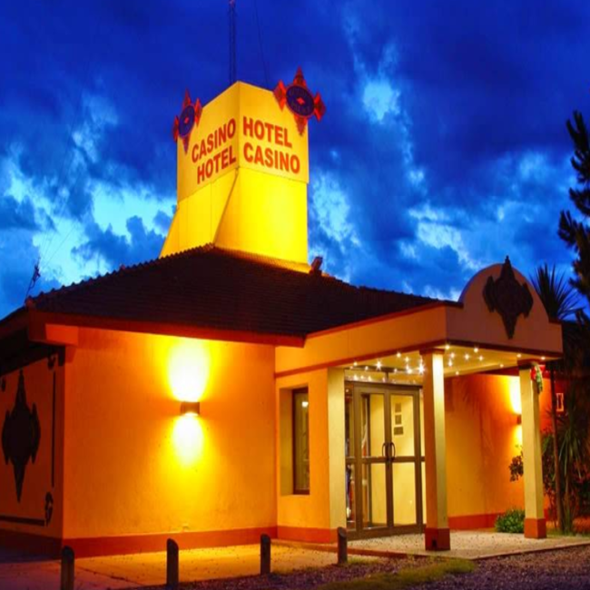 GOLDEN PALACE