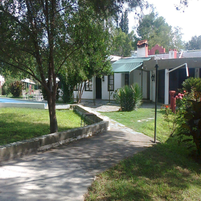 El Colonial Parque Hotel